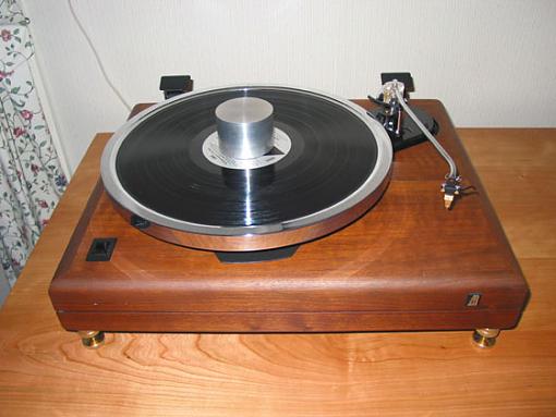 AR Turntable Gallery Pic of the Week-ar_carsonmerrill_01.jpg