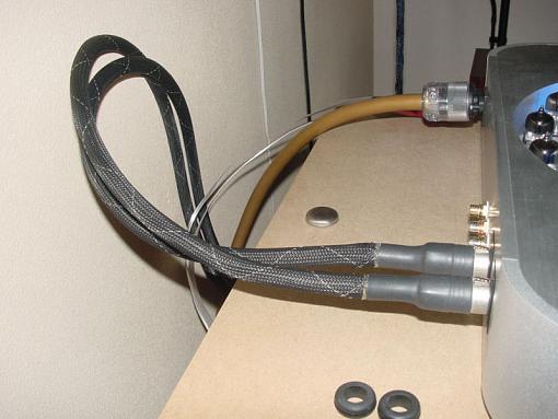 Can someone identify this interconnect?-onbekende-interlink.jpg
