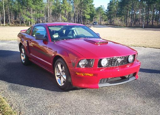 The 2 hour Ford Mustang Commercial-stang-resize.jpg