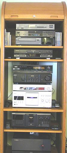 What audio equipment do you own?-stereorack.jpg