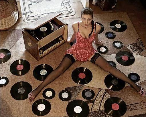 Do half naked models help you make audio decisions?-270754_411810578866594_565967538_n-vpi.jpg