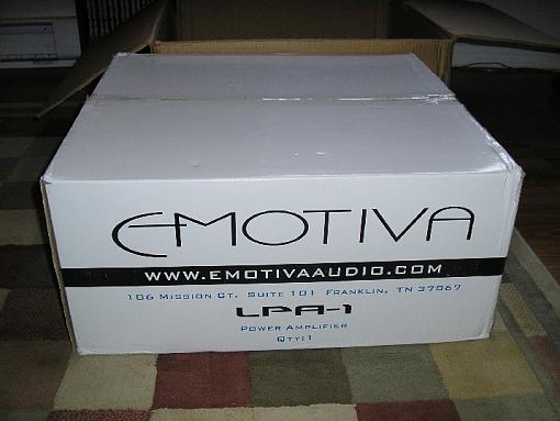 Emotiva LPA-1, 7 channel amplifier-p1010563.jpg