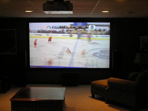 Finally got some pics of my new HT room.-p1020003.jpg