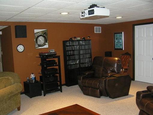 Finally got some pics of my new HT room.-p1020010.jpg