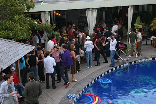 FA's about to turn 3K-pool-party.jpg