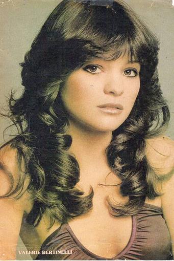 Which girl/boy from TV show you had a crush-valerie_bertinelli3.jpg