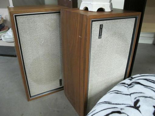 Criterion 100b Speakers-4620989_2yk1d3ih2.jpg