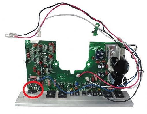 Name of IC for amplified driver (JBL EON 15 G2/230 powered speaker)-199745.jpg